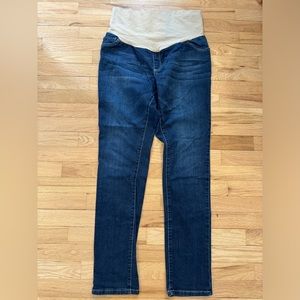 Three Seasons Maternity Women's Maternity Skinny Jean with Neutral Belly Band